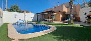 Semi detached house in Dolores de Pacheco-Santa Rosalía