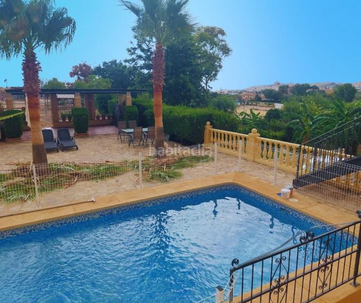 Foto 54102630-9a50-48a5-b914-aef92fbf3909. Casa con piscina in Altea ciudad Altea