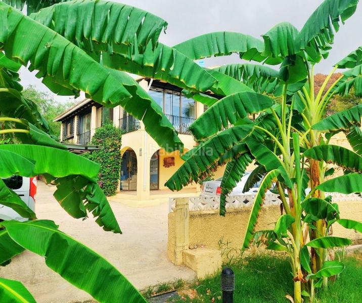 Foto 56ced6a4-36cd-4b5e-8bcf-d015827697a5. House with pool in Altea ciudad Altea