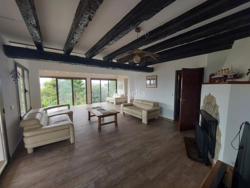 Foto a8d0e6ee-03d4-4413-a4f4-ee74fc655c2e. House with pool in Altea ciudad Altea