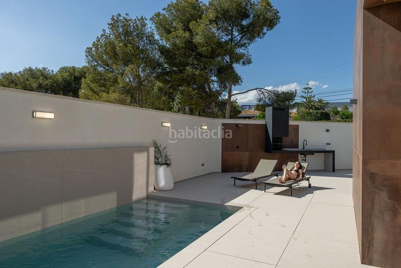 Foto a2774d4c-a629-4752-bd4b-e3f05aa06b59. Casa con parcheggio in Levante Alto Benidorm