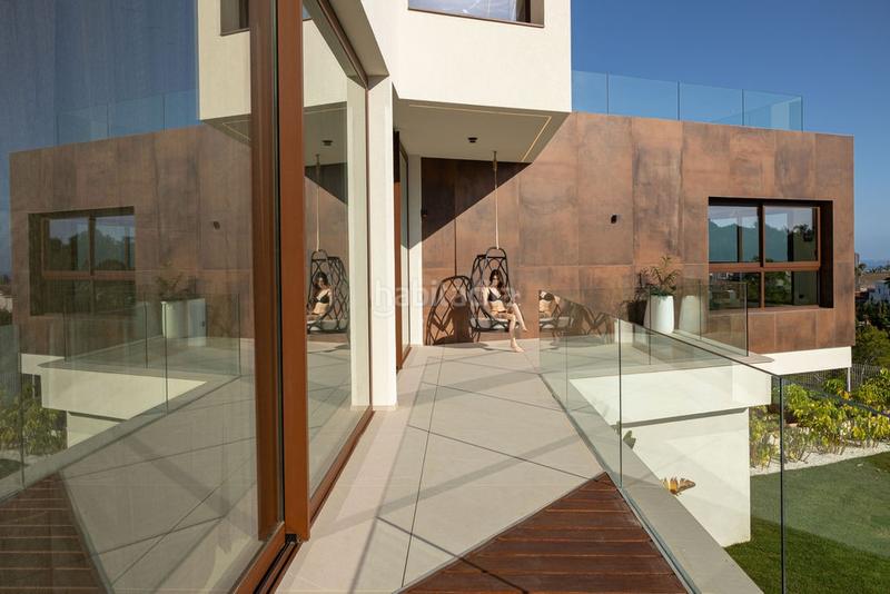 Foto af034042-02d8-4902-bac6-8481ad5a167e. Casa con parcheggio in Levante Alto Benidorm