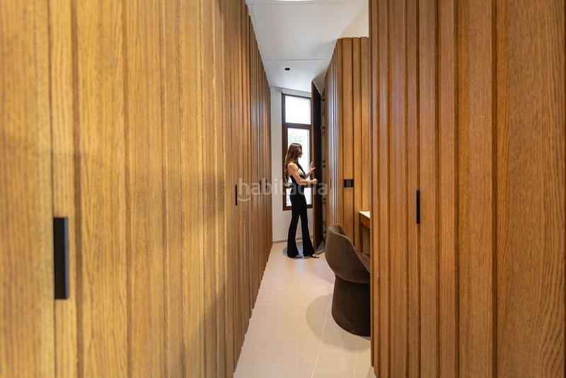 Foto 1fd76ccb-bdca-49a4-ac17-8ba462a55c07. House with parking in Levante Alto Benidorm