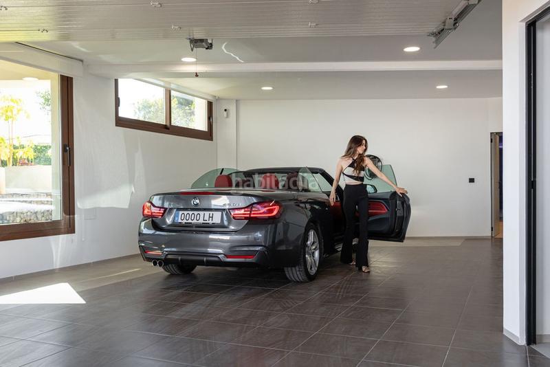 Foto 664abc0d-70b3-4044-b298-bdfcf30256d0. House with parking in Levante Alto Benidorm