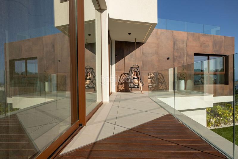 Foto f1f6b91c-8e2e-4398-90a9-638ddf4187c6. House with parking in Levante Alto Benidorm