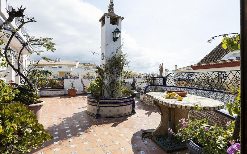 Foto a01f75ae-a252-4ac3-af44-7d0f1eb576e3. Casa adosada en Guadalmina Alta Marbella