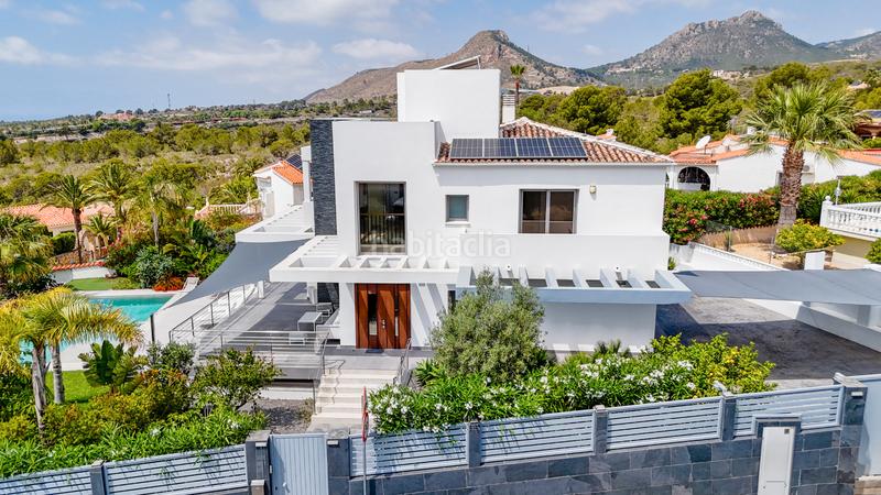 Foto 6ed73c07-b1cf-4c2f-a697-a3a56998c470. Casa a Coloma Nucia (la)