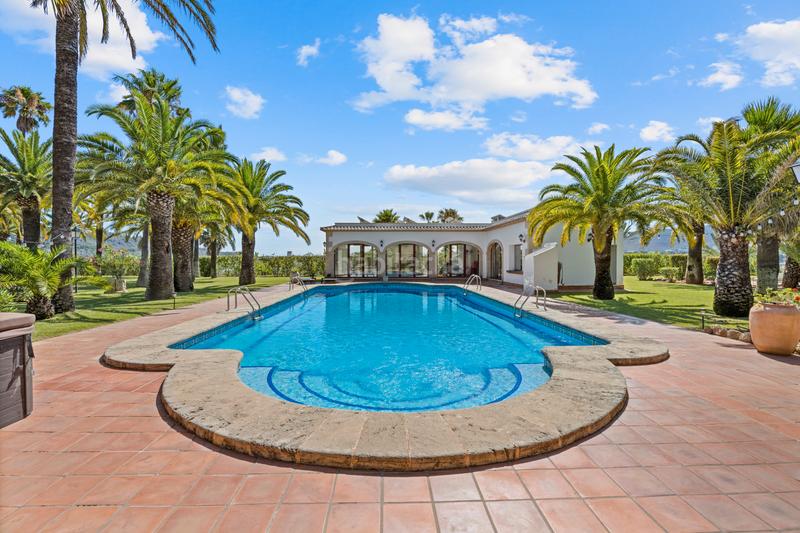 Foto 91dddb1b-ec8e-402f-885e-cf9edbe26341. Maison dans Partida Comunes-Adsubia Xàbia