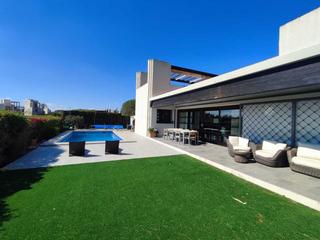 Casa en Jerónimo y Avileses