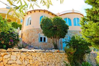 House in Canuta