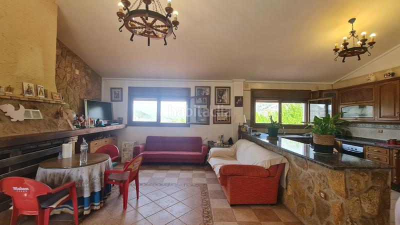Foto 82b90f8e-0ab0-4c65-87fb-4add91955e0d. Casa en Petrer