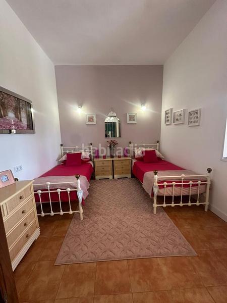 Foto ff24cf87-edb8-4cfe-a95c-96cddd267164. Casale con piscina in Carrús Oeste Elche / Elx