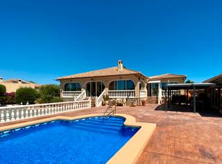 Haus in Catral