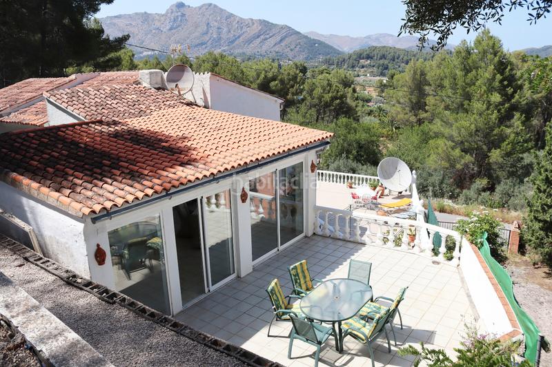 Foto b6eac005-d5ca-4c15-9d24-6f0f105cf097. Casa en Parcent