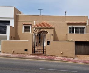 Casa adossada a Cabo Cervera
