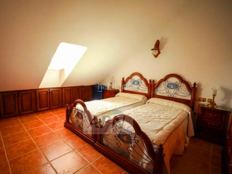 Foto 2d405ac7-af2f-4ccc-a4f4-306d5e7c3269. Semi detached house in Pizarra