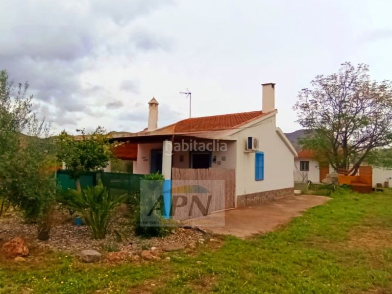Foto 6c5077d8-f526-4ee4-ab60-4ccf1c66f412. Masia a Álora