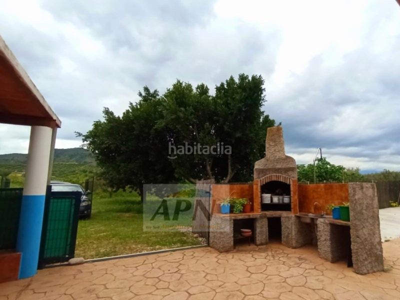 Foto 891d215c-54df-4b0e-b086-f2534ec22287. Masia a Álora