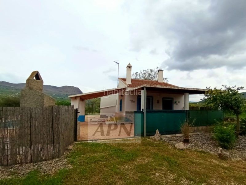 Foto cc06d752-152e-41de-82e1-5a2574d24f2c. Masia a Álora