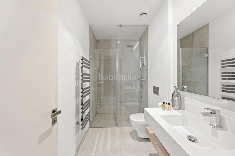 Foto 906c7443-5dd0-4d46-a055-9b889dd970ed. Casa a Zona Calvario Estepona