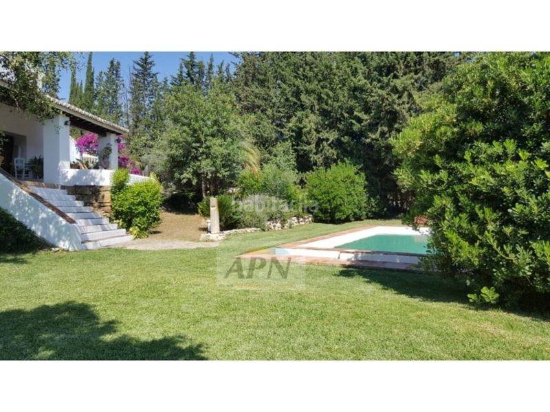 Foto 0dba1423-bc27-4a50-99f0-f07b4de0e9ba. Masia a Álora