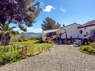 Country house in Pizarra