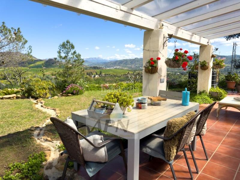 Foto c2cceced-4d1a-48b8-874e-b610dffe895f. Masia a Pizarra