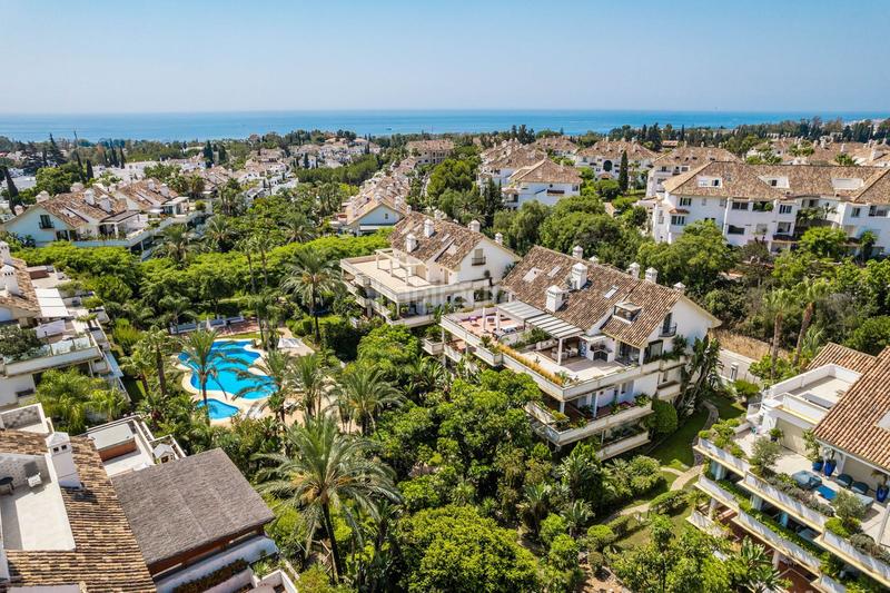 Foto 09d66c14-6aa8-4e0e-91ef-c2a6b5a65736. Attique dans Guadalmina Baja Marbella