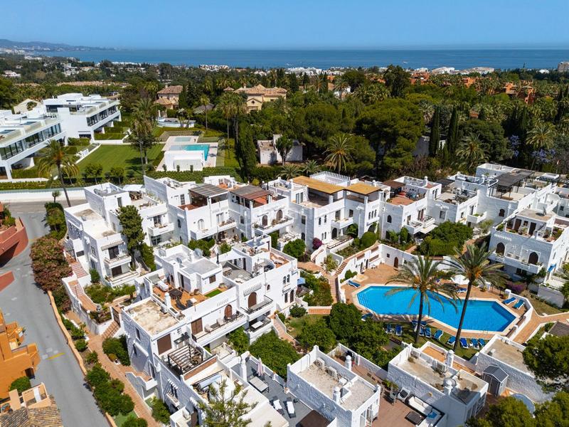 Foto 5ed0a700-8e52-4574-9f7e-a286a6555943. Àtic a Los Naranjos Marbella