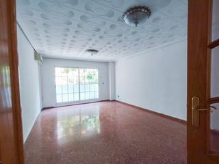 Appartement à Safranar