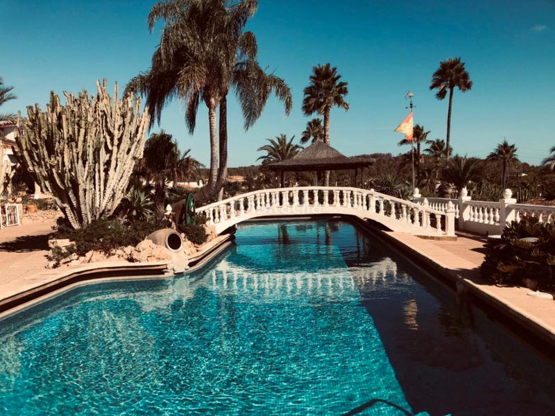 Foto 6d4788fc-245d-4c60-8a75-ff9336499011. House in Canuta Calp