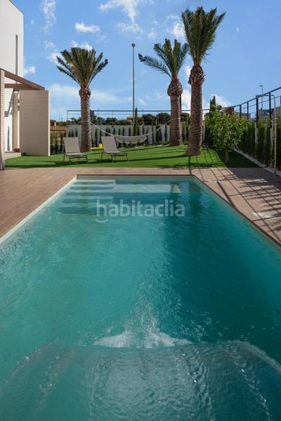 Foto c8a395e7-2b33-4ef0-9dfa-46a320a2aaab. Maison avec parking piscine dans Campoamor Orihuela