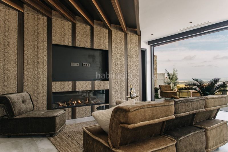 Foto 019d6536-55aa-4561-abac-6782bf0eea7a. Casa amb piscina a Rojales