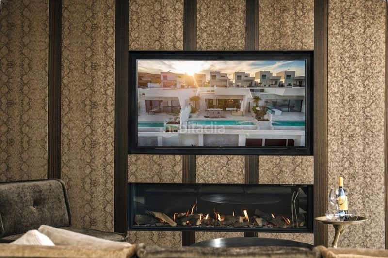 Foto 168f7649-6f02-4f4f-a1f3-20493008e48e. Casa amb piscina a Rojales