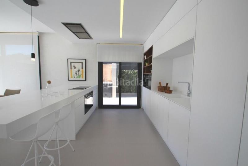 Foto 25feeee2-557b-4aaa-9ba1-94eaccecf1de. Haus mit parking pool in Campoamor Orihuela