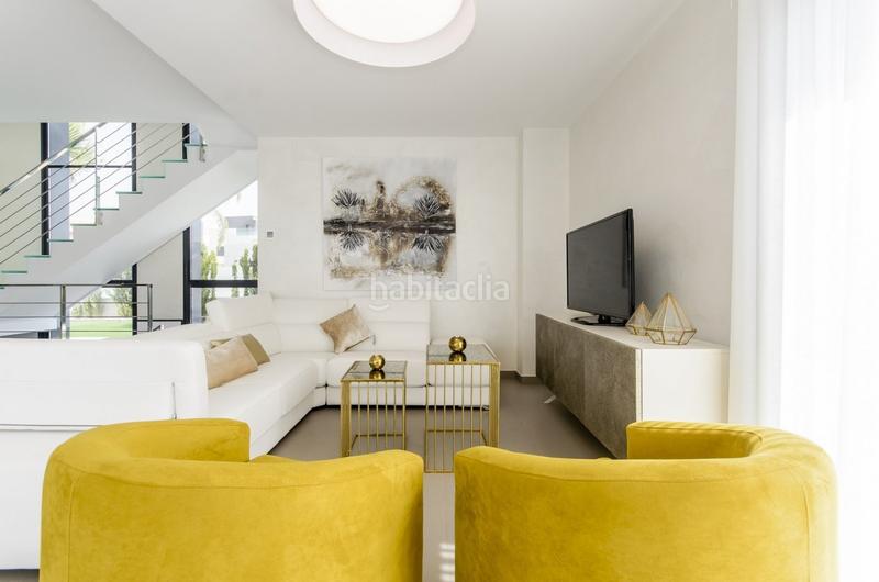 Foto c04b9a46-917e-4234-b8cc-46a35fdae726. Haus mit parking pool in Campoamor Orihuela