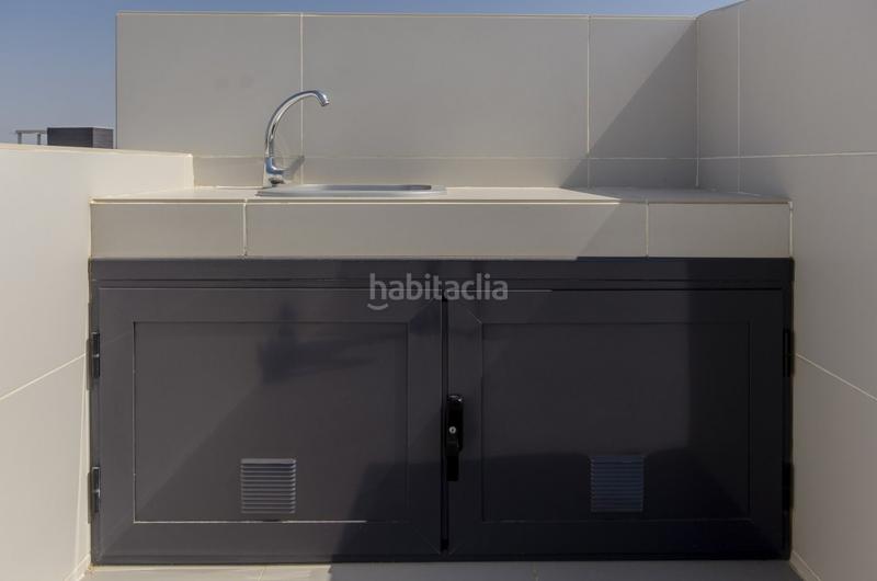 Foto bdc0a872-91db-4d46-9338-a5e83e3157ac. House with parking pool in Campoamor Orihuela