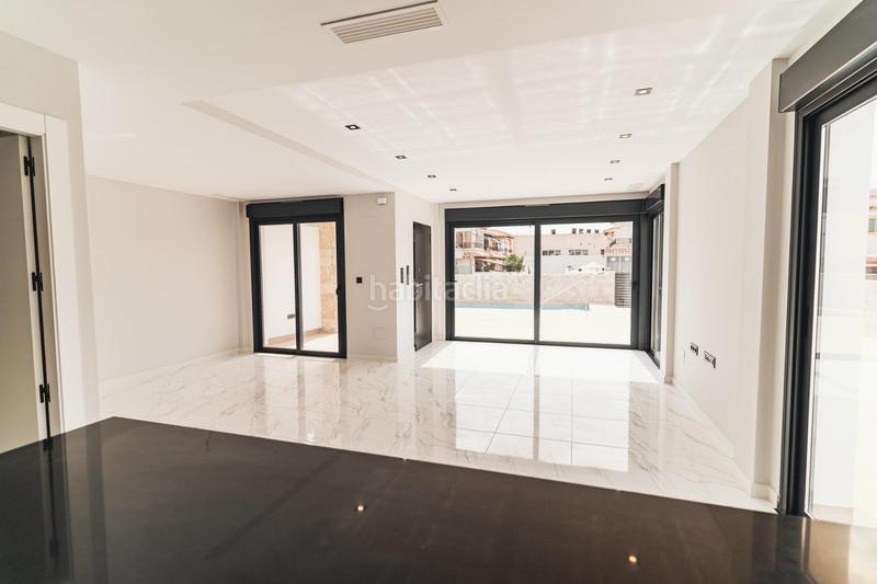 Foto ff85486a-b045-479e-a3a0-184d33fa3c79. Casa con parcheggio piscina in Zeniamar - Horizonte - La Campana Orihuela