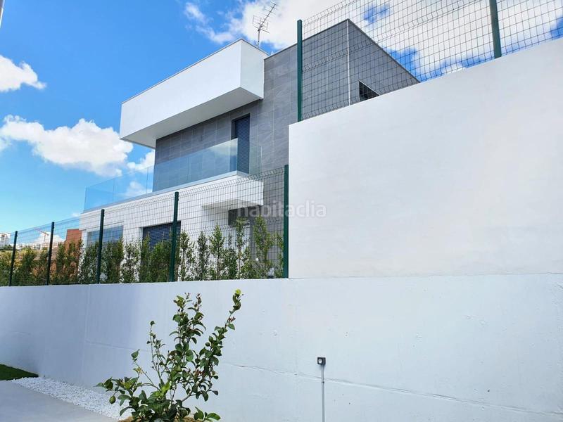 Foto d4ccc986-c9ee-47ae-8ea2-69b4ed7d1c3e. House with parking pool in El Castillo Manilva