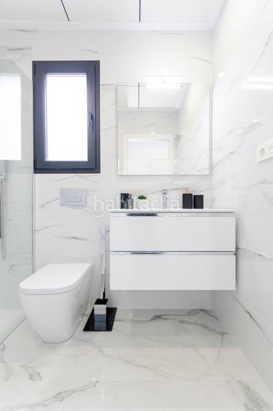 Foto a2c725e2-8bcb-435e-b530-126ff1b58d37. Casa con parcheggio piscina in Zona Carrefour - Urbanizaciones Torrevieja