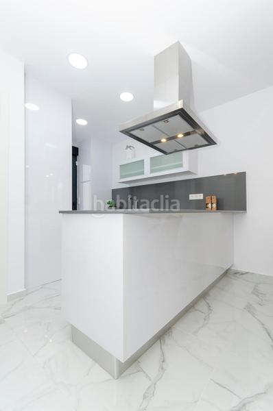 Foto d8c834be-4004-4337-8bf6-9b2de7cdc24d. Casa con parcheggio piscina in Zona Carrefour - Urbanizaciones Torrevieja