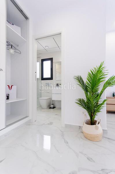 Foto 9678bbfb-b12a-44d9-9e6f-21067819f39f. House with parking pool in Zona Carrefour - Urbanizaciones Torrevieja