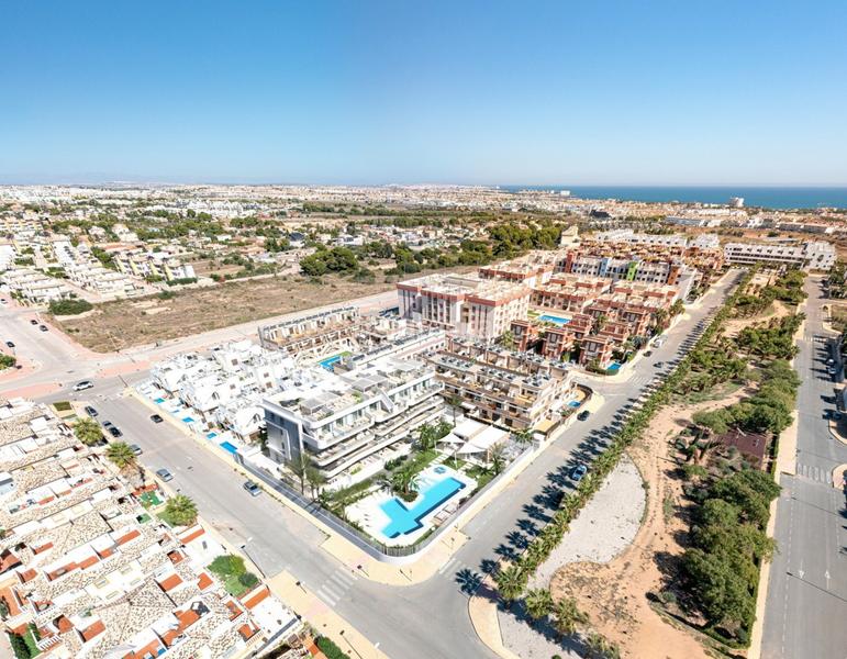 Foto 8c28b5a7-fc91-4e17-b2a9-1c7740c40dc5. Apartment with parking in Lomas de Cabo Roig - Los Dolses Orihuela