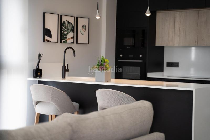 Foto 88954be8-e338-43d1-8f8b-bd1512e88146. Casa a schiera con parcheggio in Los Almendros Orihuela