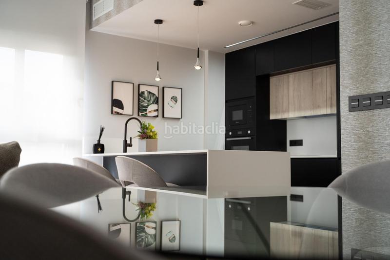 Foto dc32a500-f102-42c9-92a3-0035fc5f218c. Semi detached house with parking in Los Almendros Orihuela