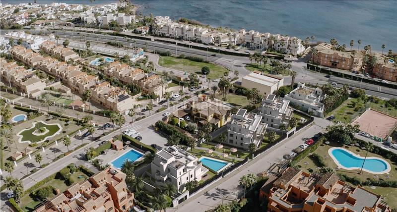 Foto 48d6c7e5-9e47-4f34-bdb8-29378f9fa165. Appartement avec parking dans Buenas Noches Estepona