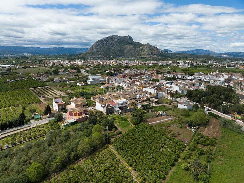 Foto 9815a8a7-6678-4288-8378-f9180fa7edbd. Casa con parcheggio in Poblets (els)