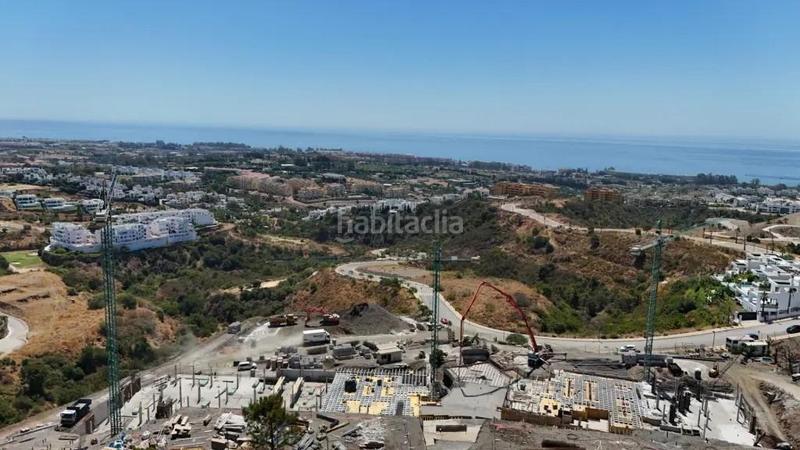 Foto c5027180-0824-44e1-b059-13e5e7e14437. Attique avec parking dans La Concha - Resina Golf Estepona