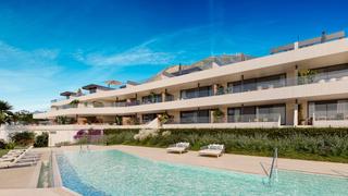 Apartamento en Zona Centro Comercial Torrequebrada