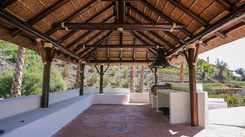 Foto d17c4bd5-babe-453a-8e9b-4c3f3421a184. Piccolo appartamento con parcheggio in Los Naranjos Marbella